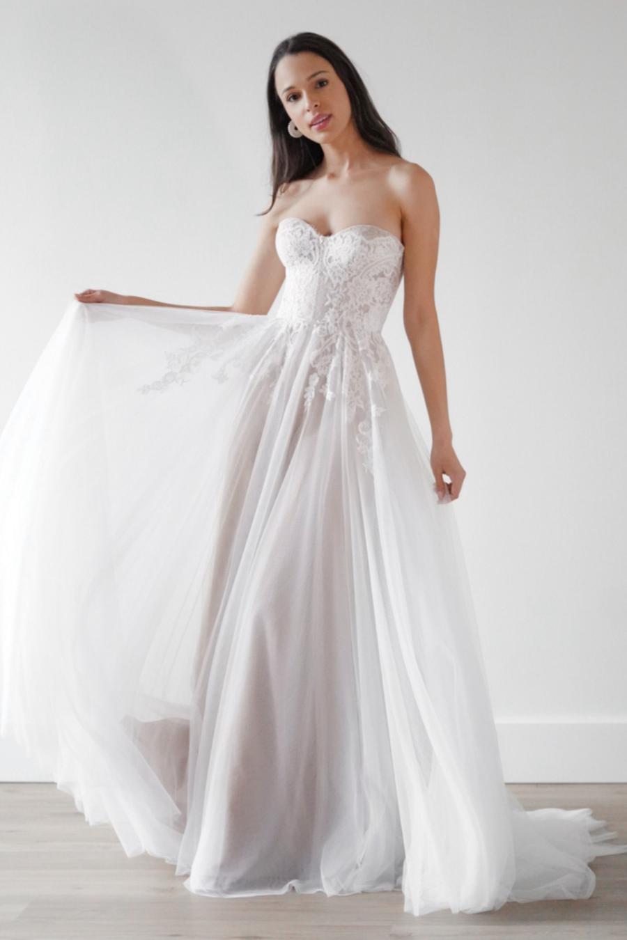 Jaislyn 51711 | Willowby Brides | Willowby
