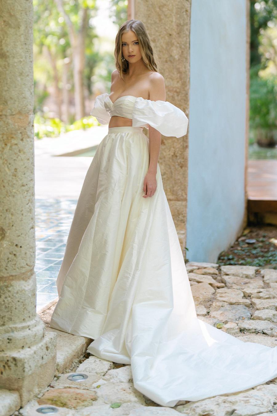 Jennalyn 14135 | Wtoo Brides | Wtoo