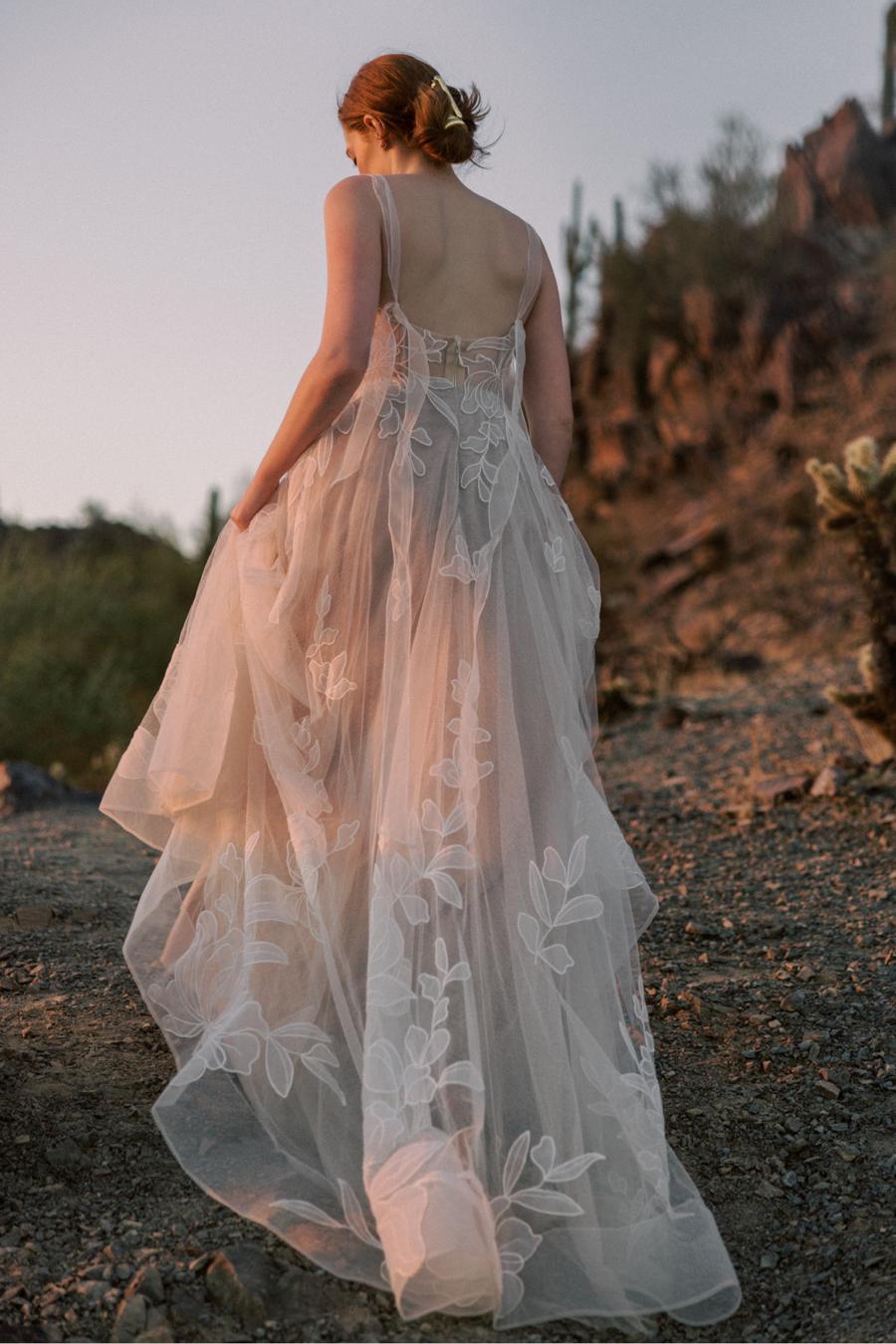 ワンピース Flower Willow Volume Sleeves Dress WILLFULLY（ウィルフリー）の「flower patchwork volume sleeve OP