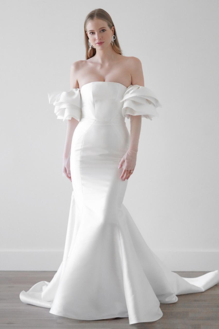 Bunny Sleeves 66907B | Bridal Accessories | Watters