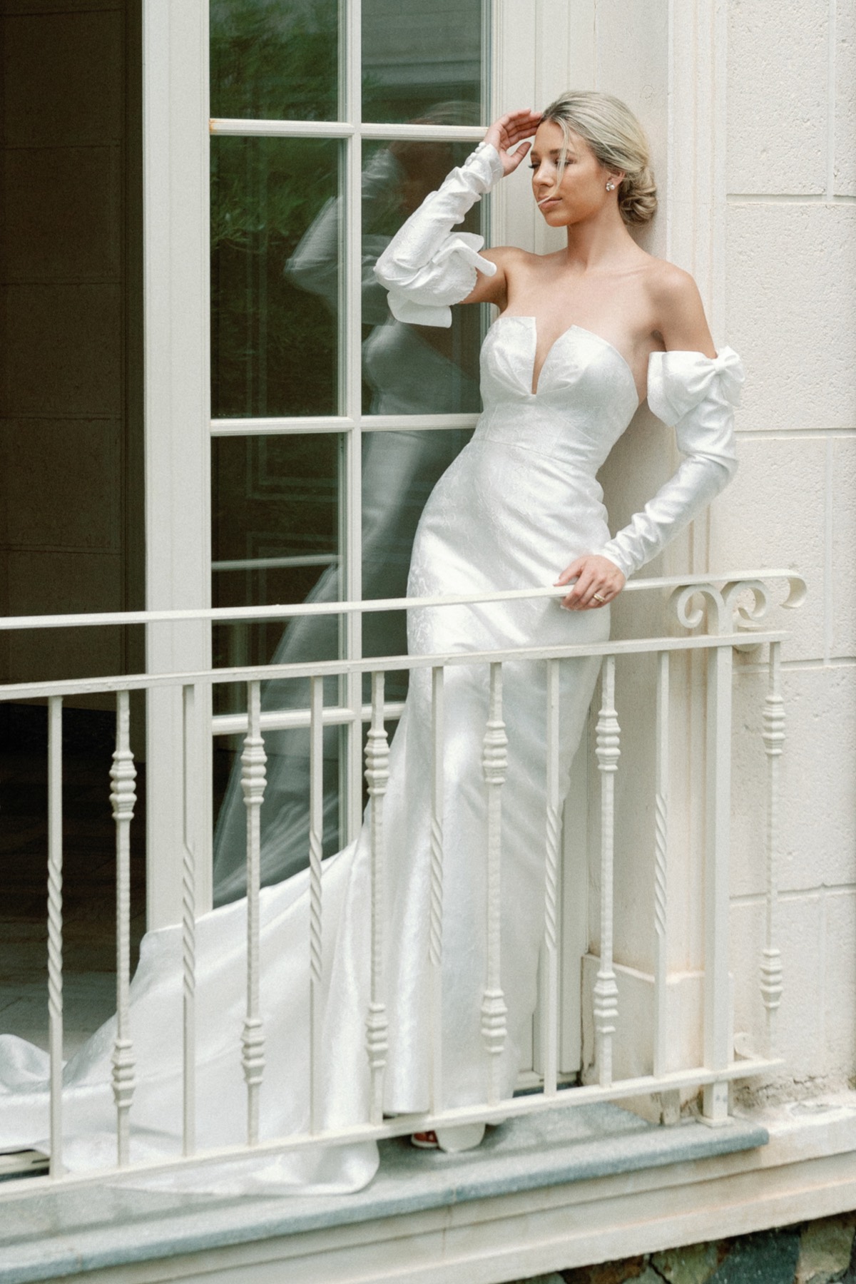 Noor with Sleeves 12253 | Locket Brides | Locket