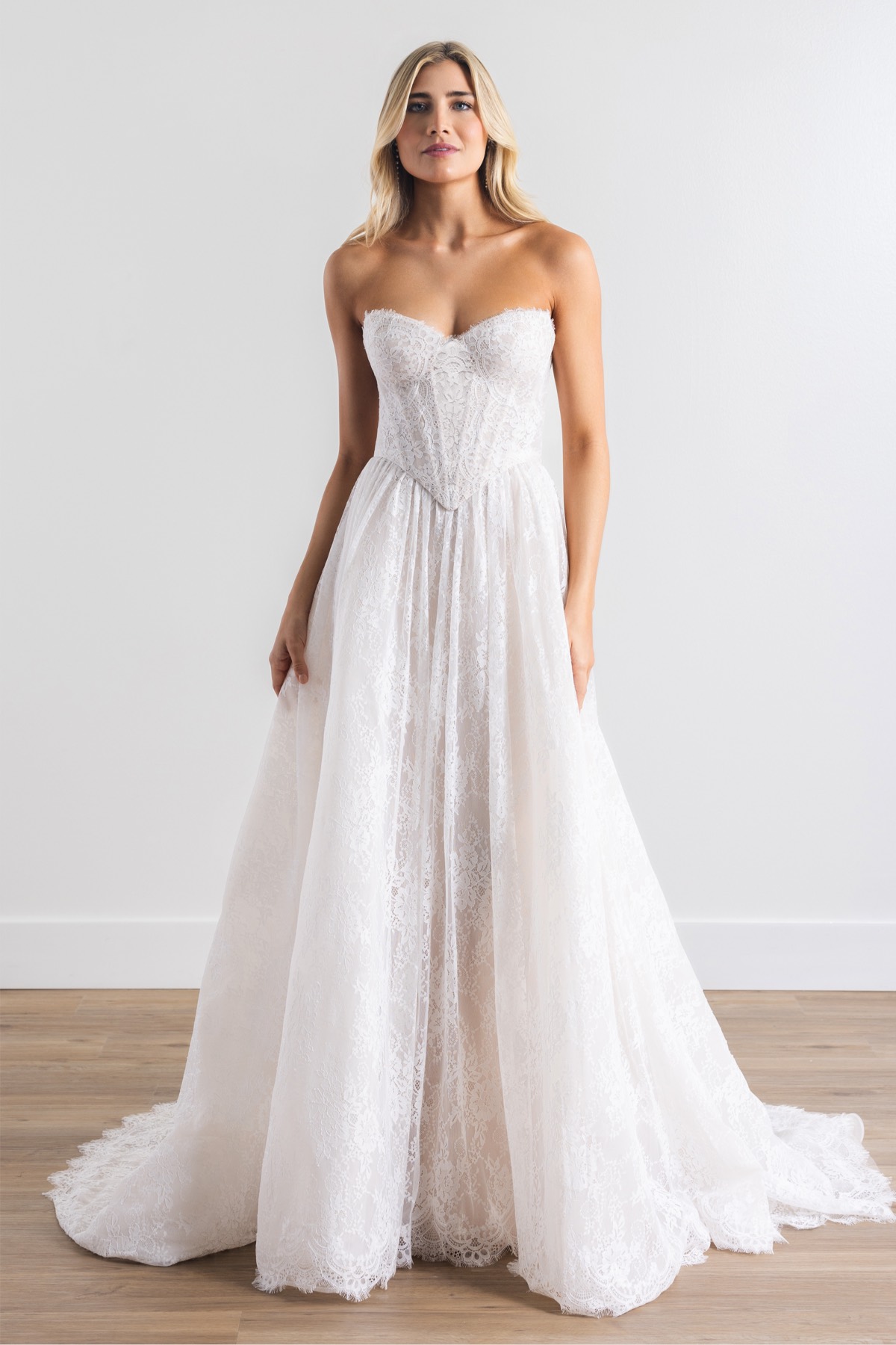 Wtoo allows you to achieve your dream wedding. A new take on