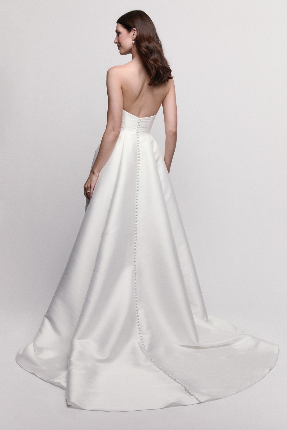 Alpinia with Topper 16742 | Locket Brides | Locket