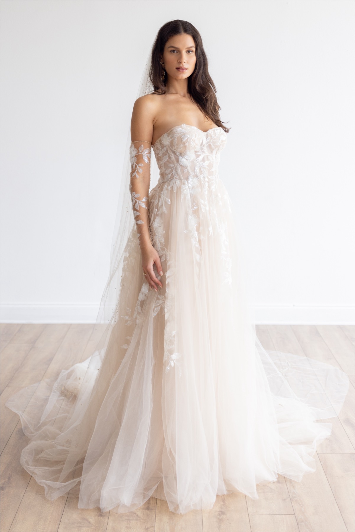 Modern and Stylish Inspired Wedding Dresses for Brides of Austin