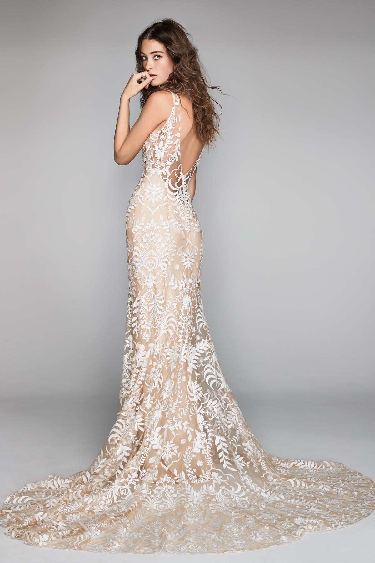 Corella 50104 | Willowby Brides | Willowby