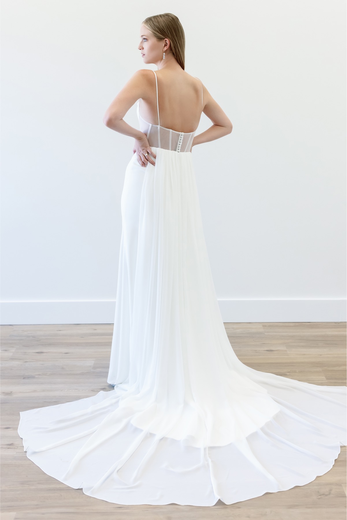 Dress beatrice sales