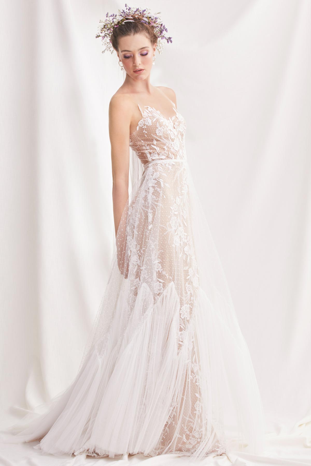 Capricorn 52715 | Willowby Brides ...