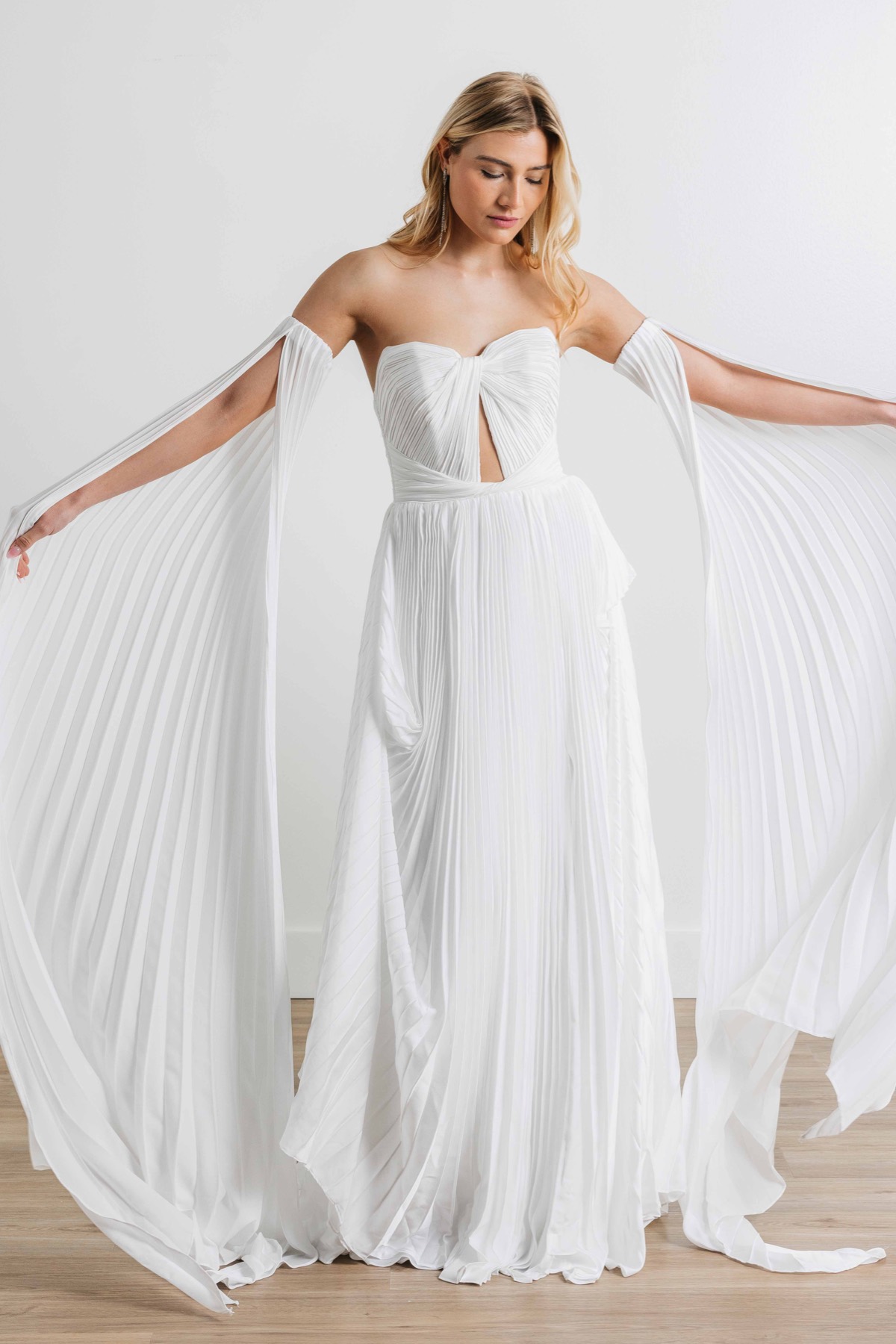 WILLOW ONE SHOULDER DRESS – Line & Dot
