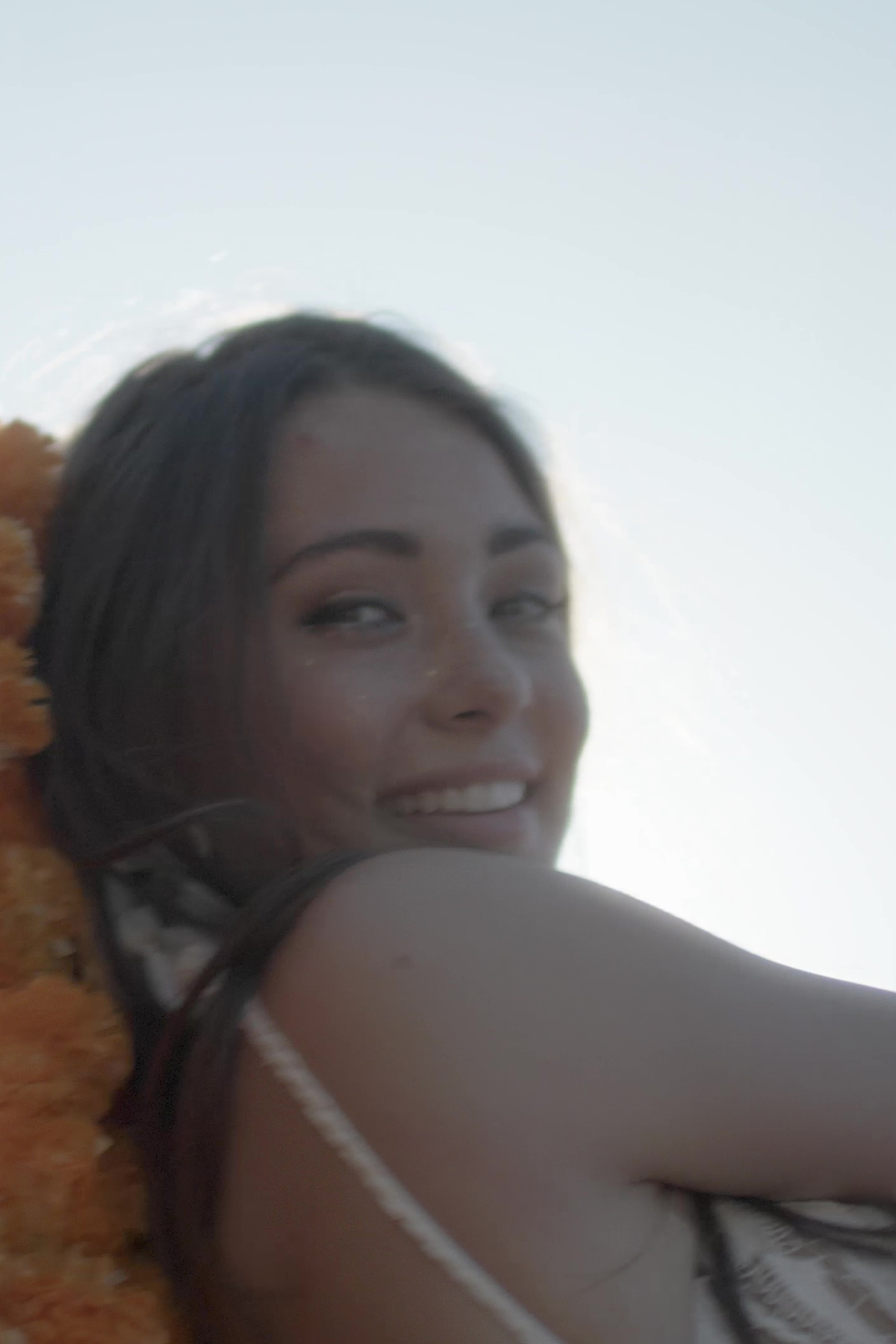 Willowby Bonnie Video