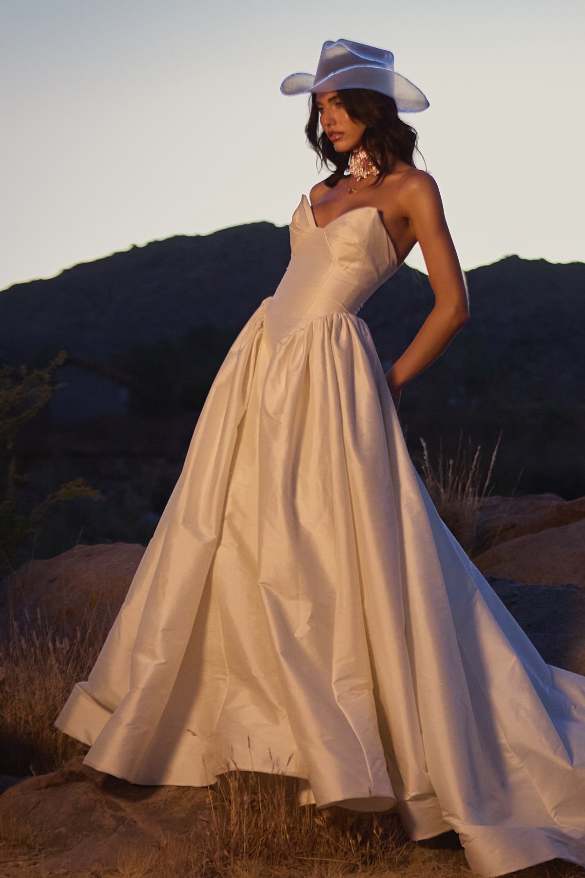 Ember 54313 | Willowby Brides | Willowby