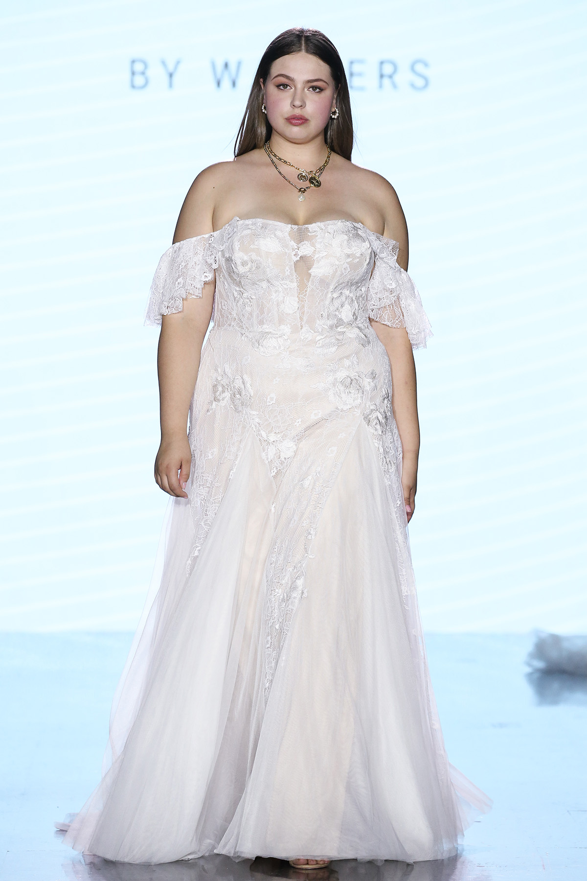 Willowby mackinnon Clearance