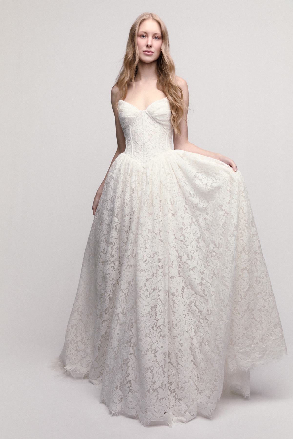 Steffie 55112 | Willowby Brides | Willowby