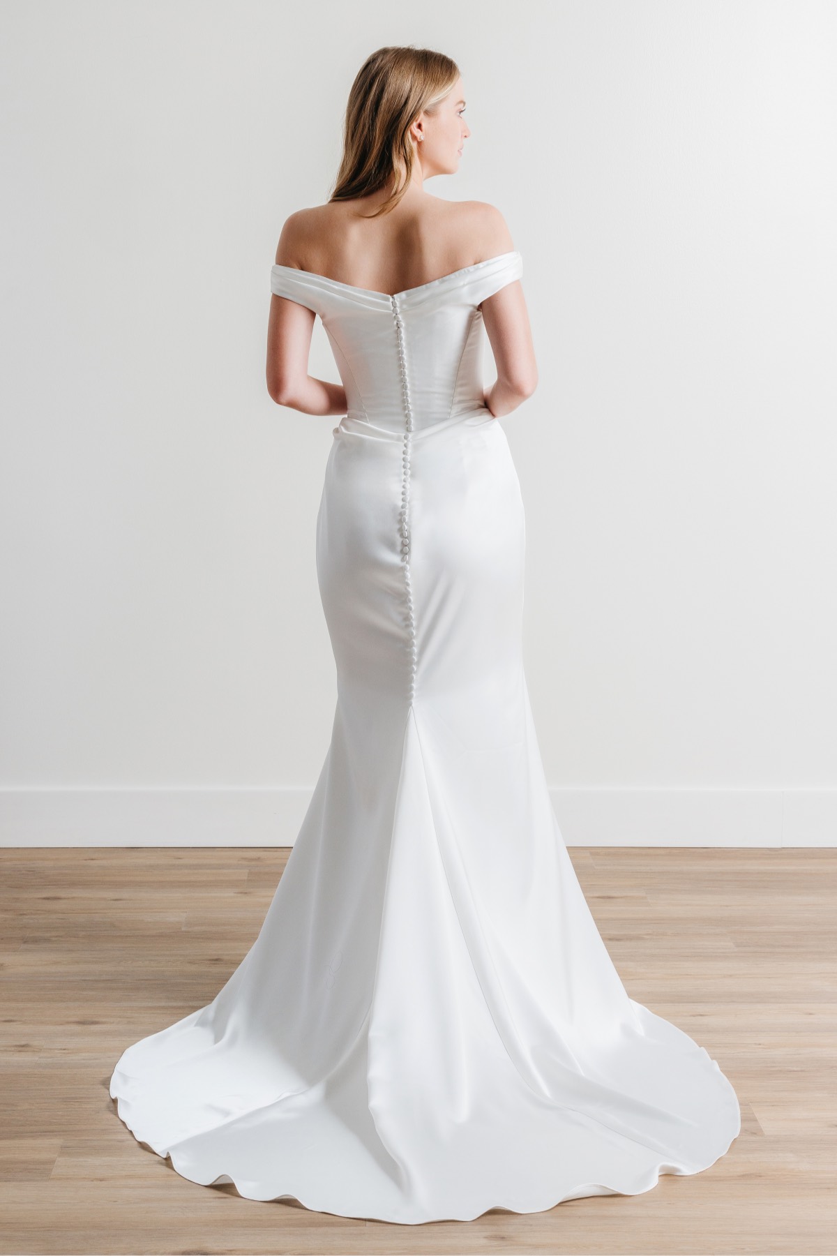 Carina Zip Back 16222Z | Locket Brides | Locket