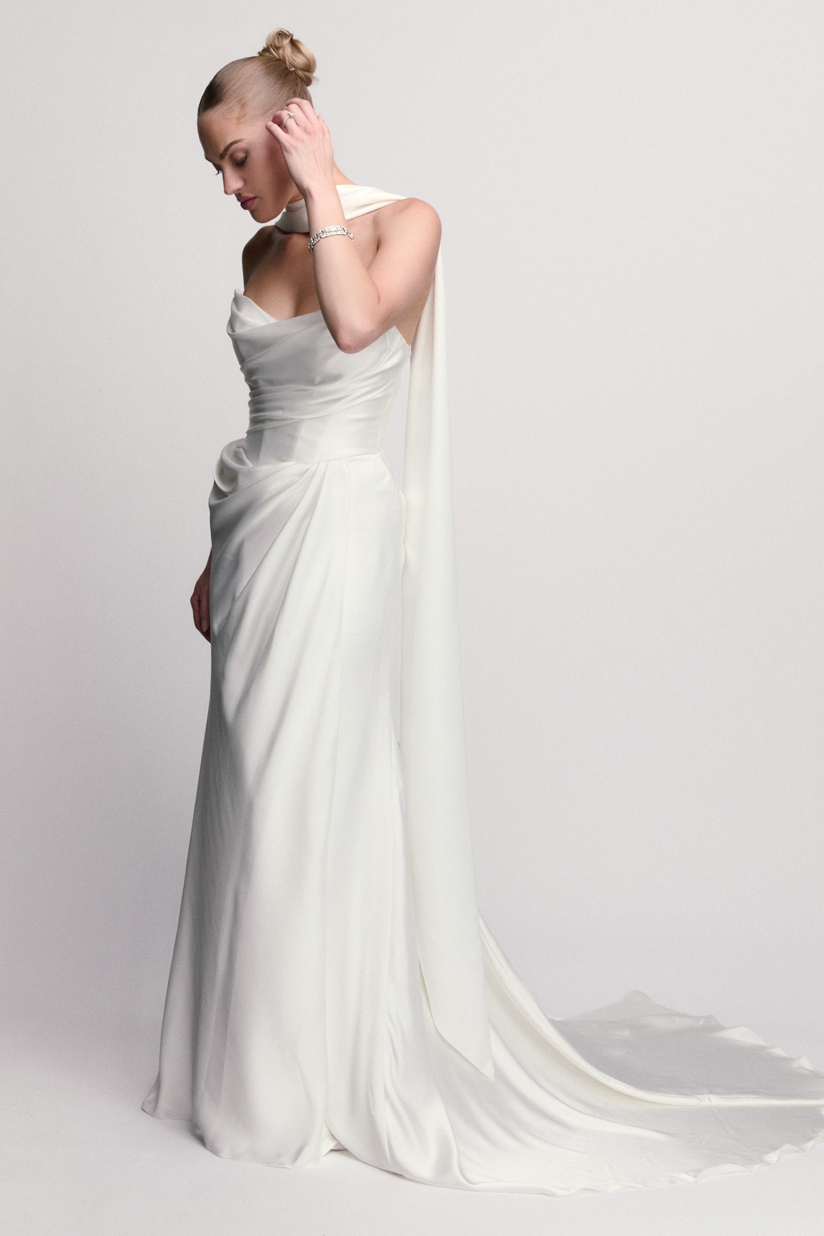 Fleurette with Scarf 61315B | Watters Brides | Watters