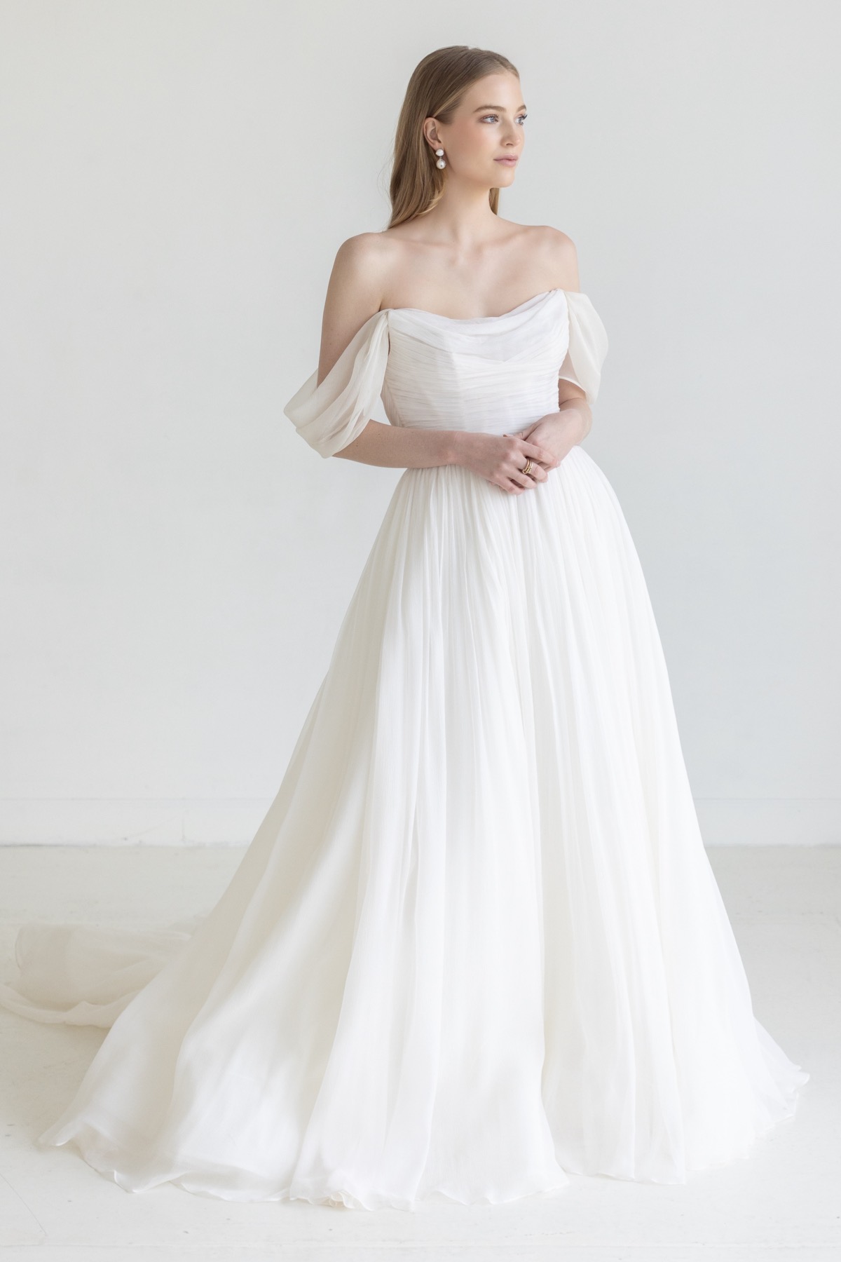 wedding dress watters Hot, New dressesa&b bridal shop Approximate measurements are Locket by Watters Miles ||