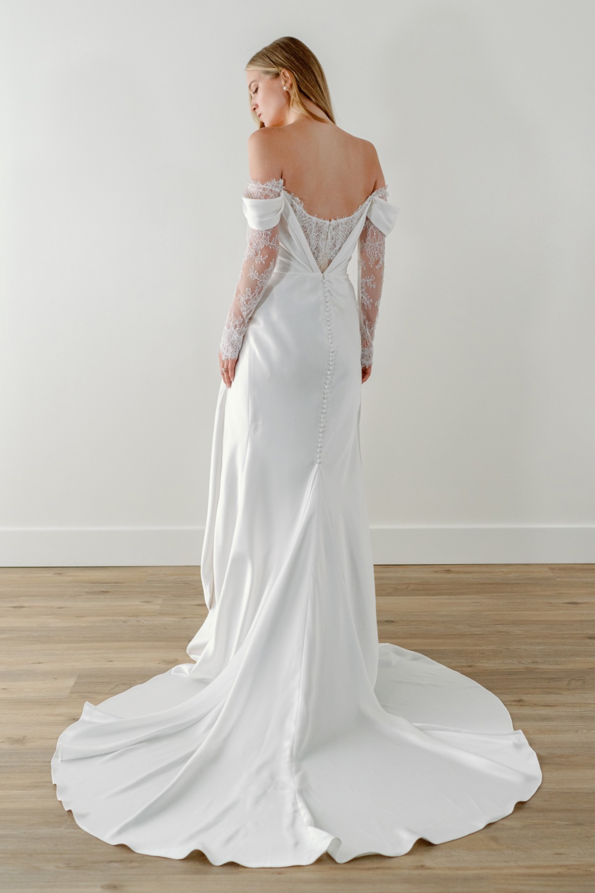 Harlow 67310B | Watters Brides | Watters